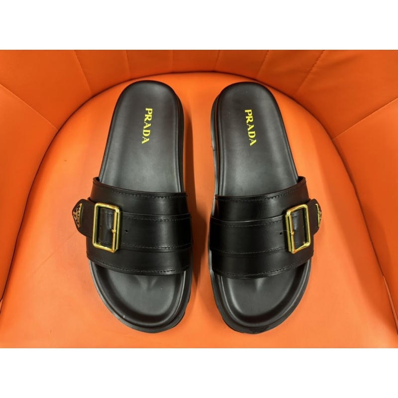 Pra*a slippers